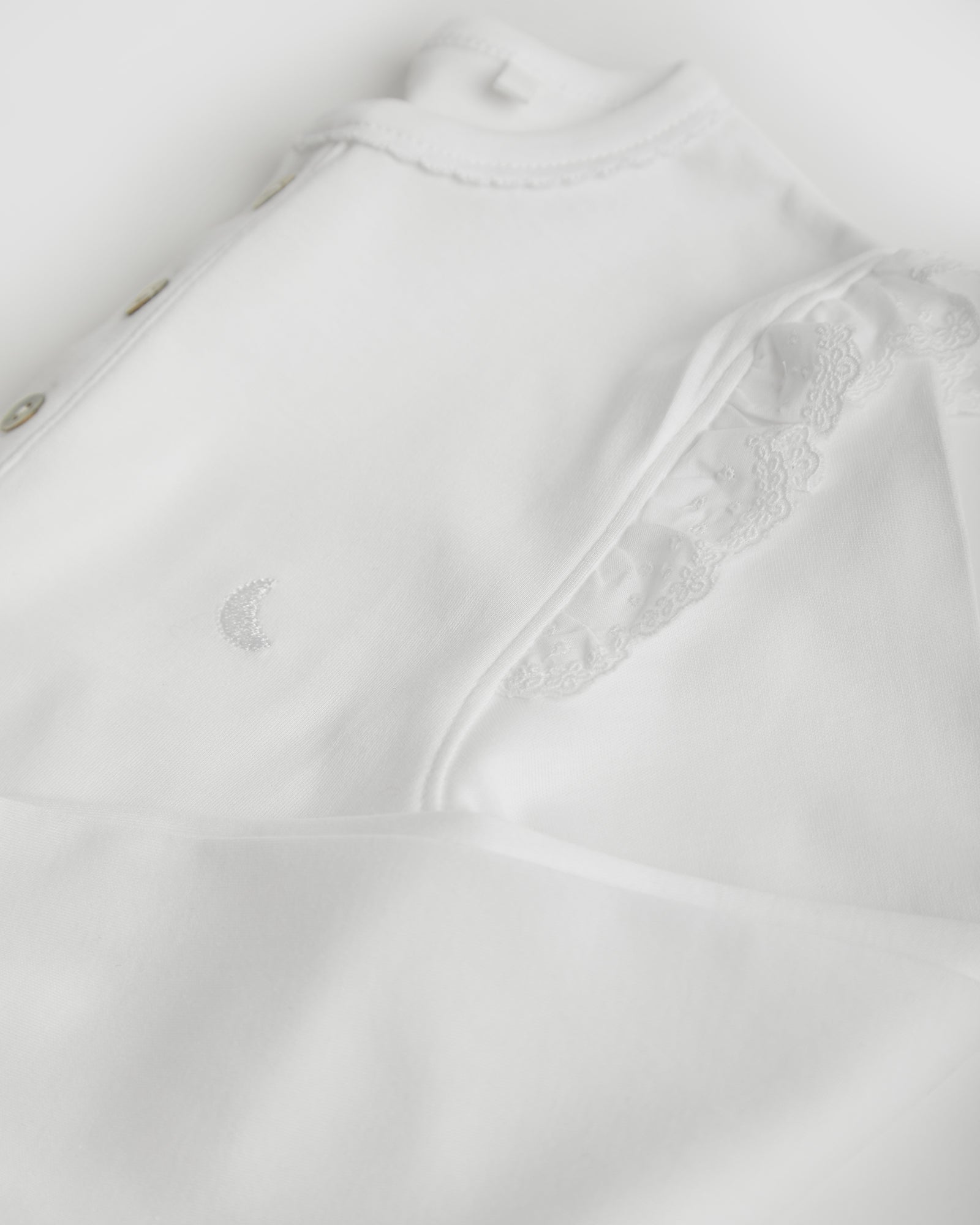 Kids Pajamas Ruffles Embroidered Strip