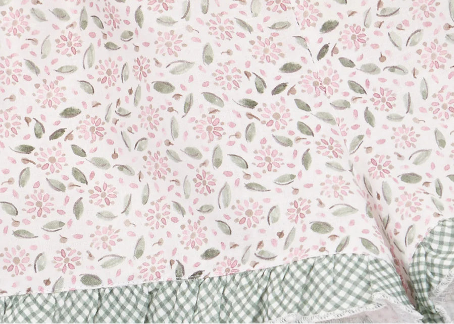 Short Pink and Green Flowers &amp;amp; Green Vichy